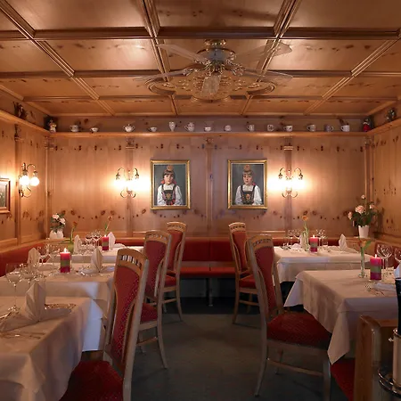 Hotel Antonius Hotell 4*