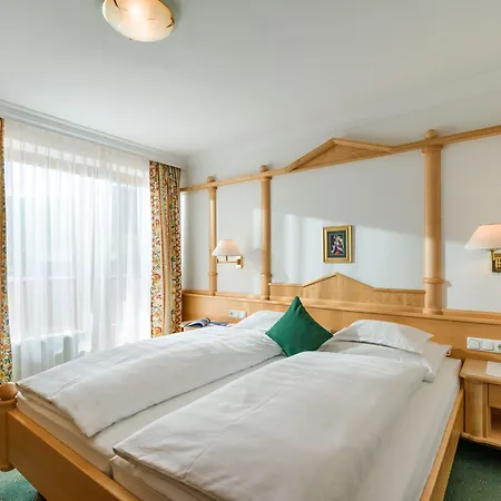 Antonius Hotel 4*