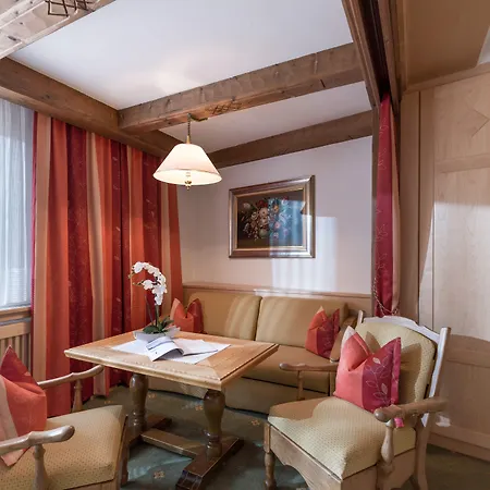 Hotel Antonius Hotell 4*